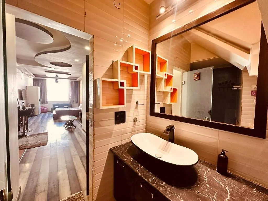 Diamond The Grand Hotel Igi Airport Νέο Δελχί 4*,  Ινδία