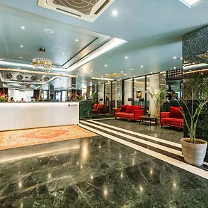4* Hotel Foxoso Hotel, Delhi Airport