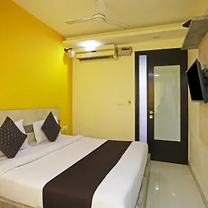 Star Inn-near Delhi Airport Нью-Дели